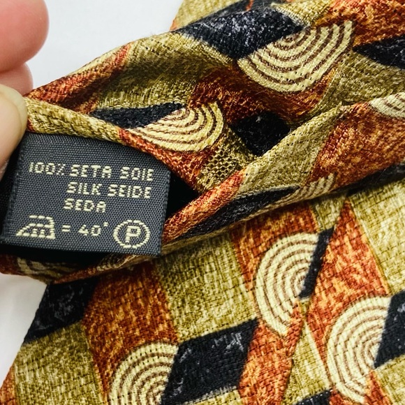Ermenegildo Zegna orange, gold and black vintage silk tie.